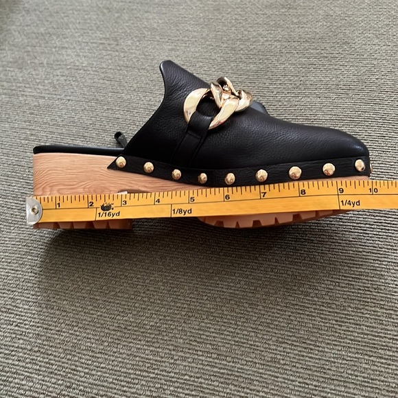 Lisa Vicky Vigor Black and Gold Mules with Chain Detail - Size 7.5 - 8 - Picture 12 of 12